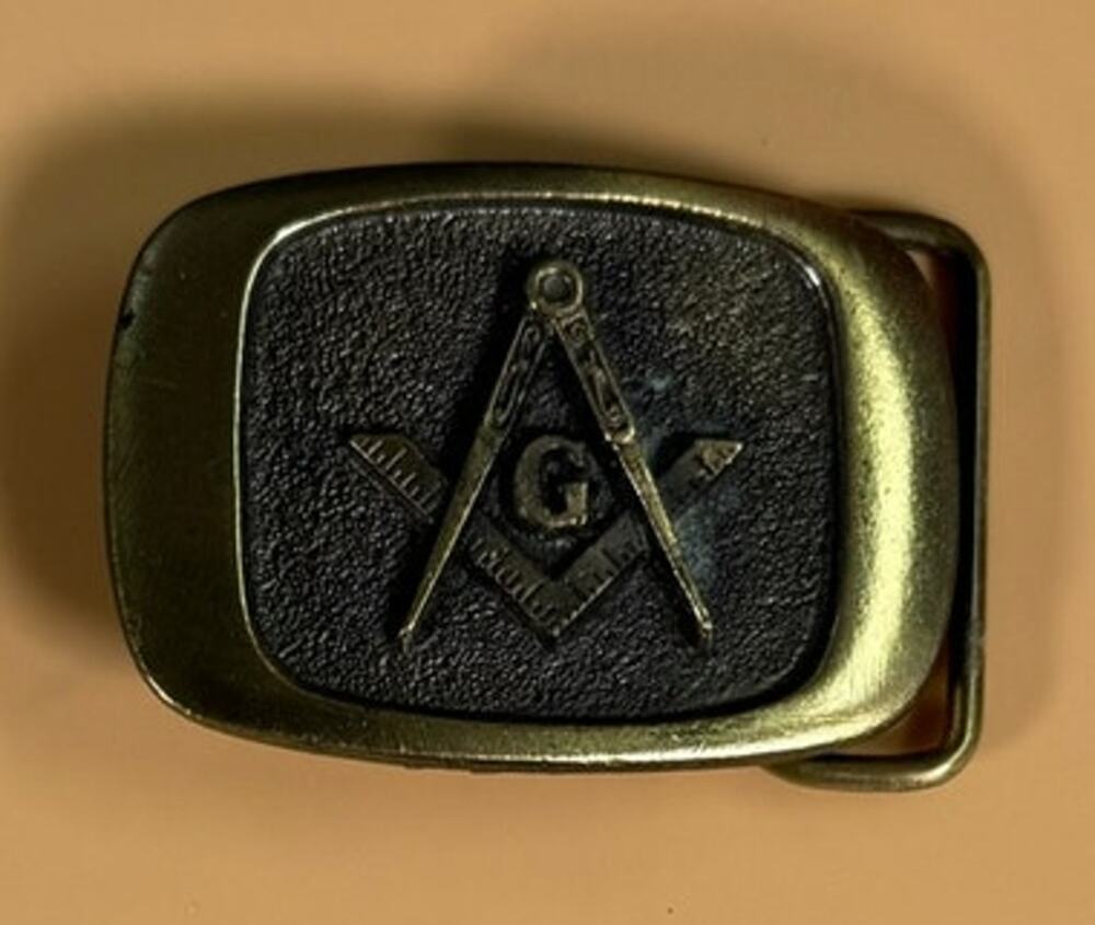 Vintage 1983 Masonic Belt Buckle Serial No D1307 Freemason Metal 2" Collectible